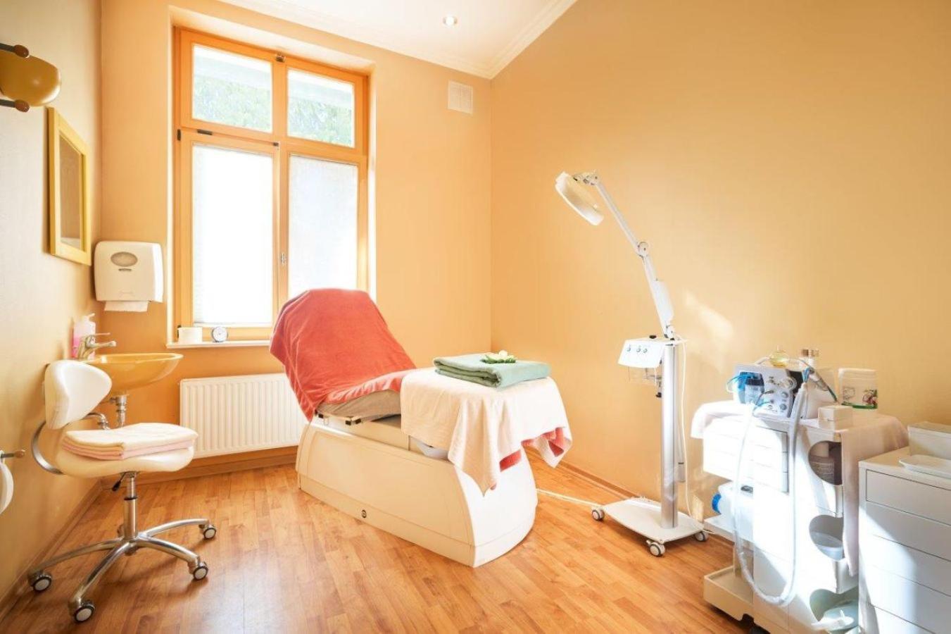 Strand- Und Wellnesshotel Preussenhof Zinnowitz Buitenkant foto