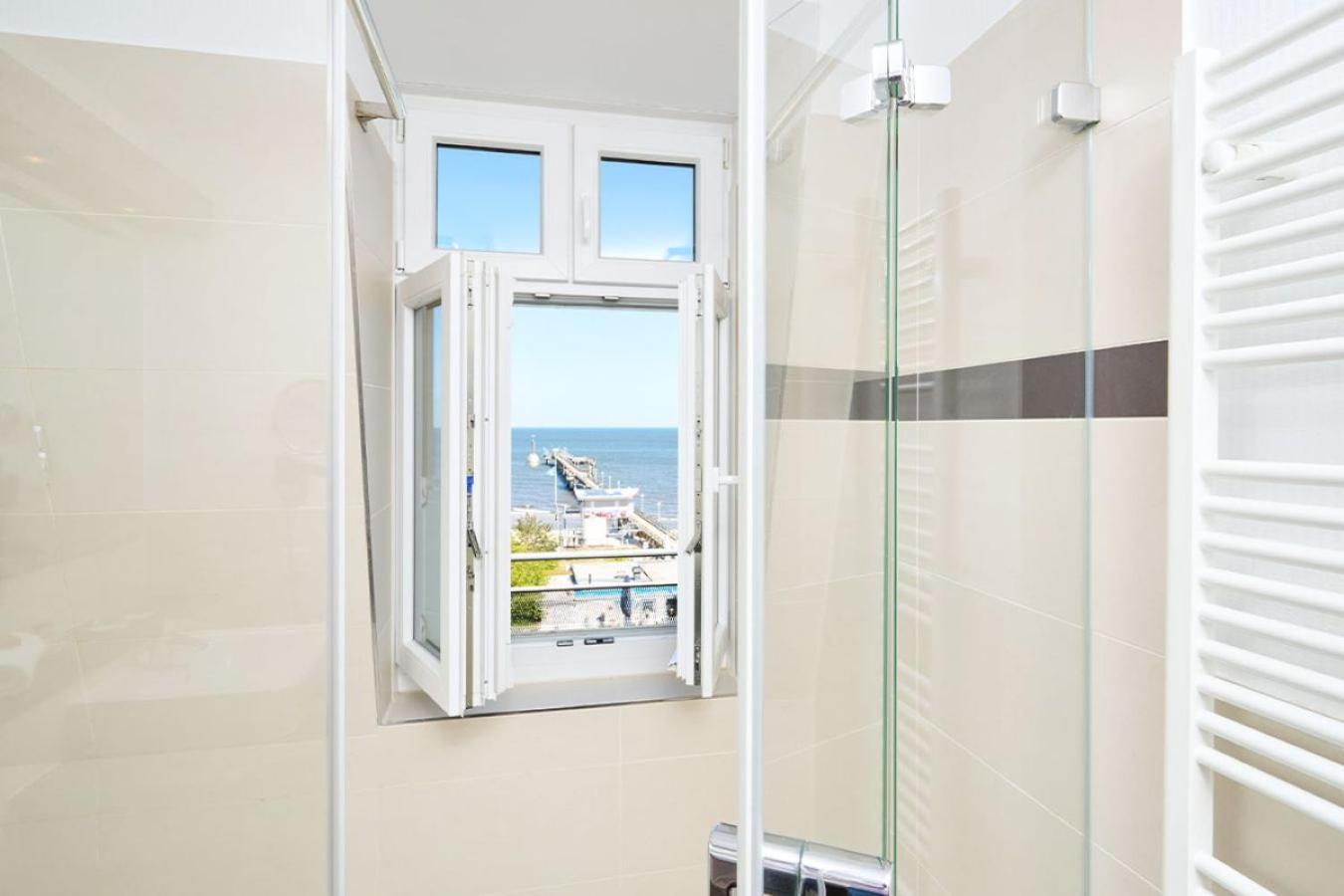 Strand- Und Wellnesshotel Preussenhof Zinnowitz Buitenkant foto