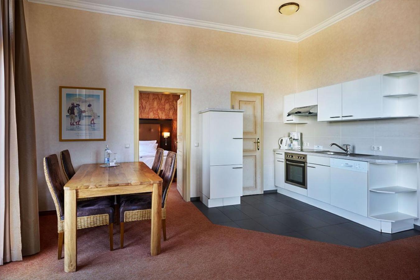 Strand- Und Wellnesshotel Preussenhof Zinnowitz Buitenkant foto