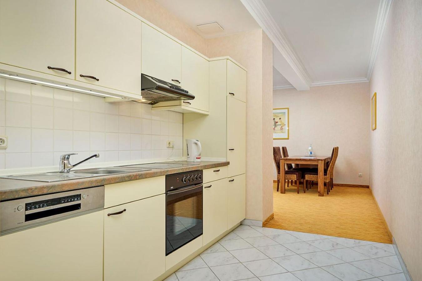 Strand- Und Wellnesshotel Preussenhof Zinnowitz Buitenkant foto